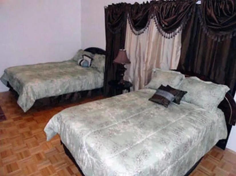 Delz Bed & Breakfast New York