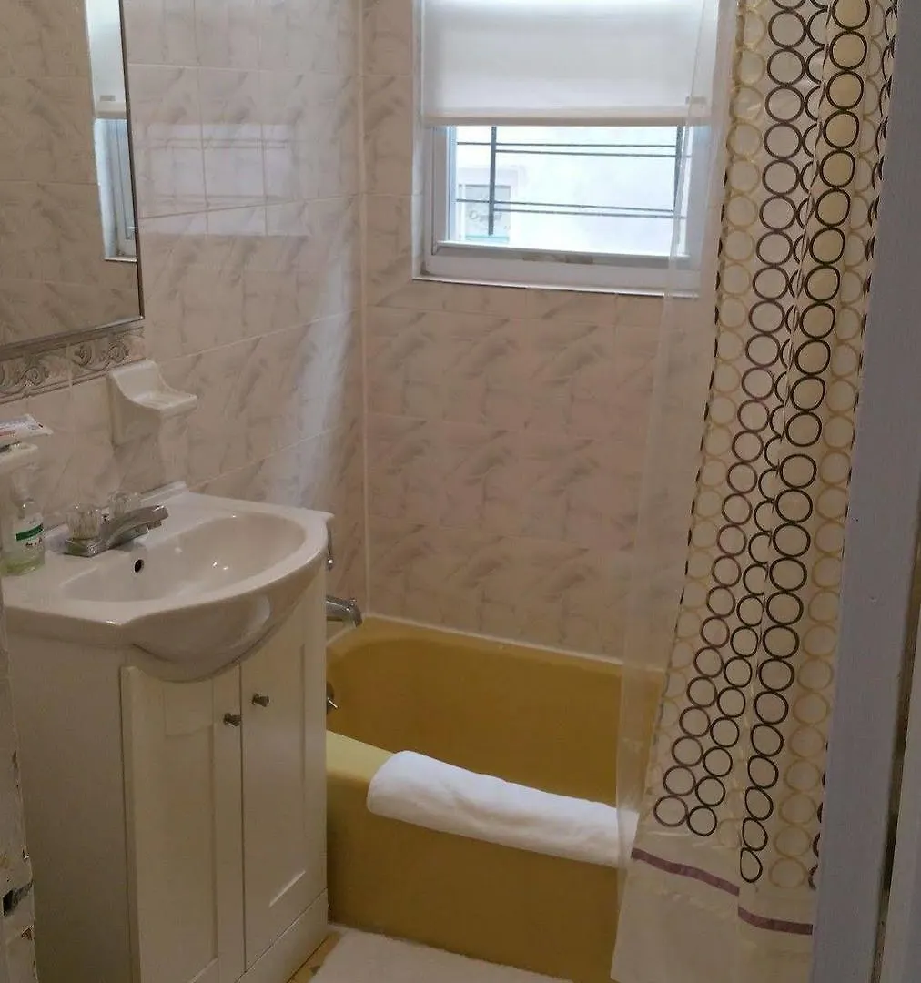 Delz Bed & Breakfast New York