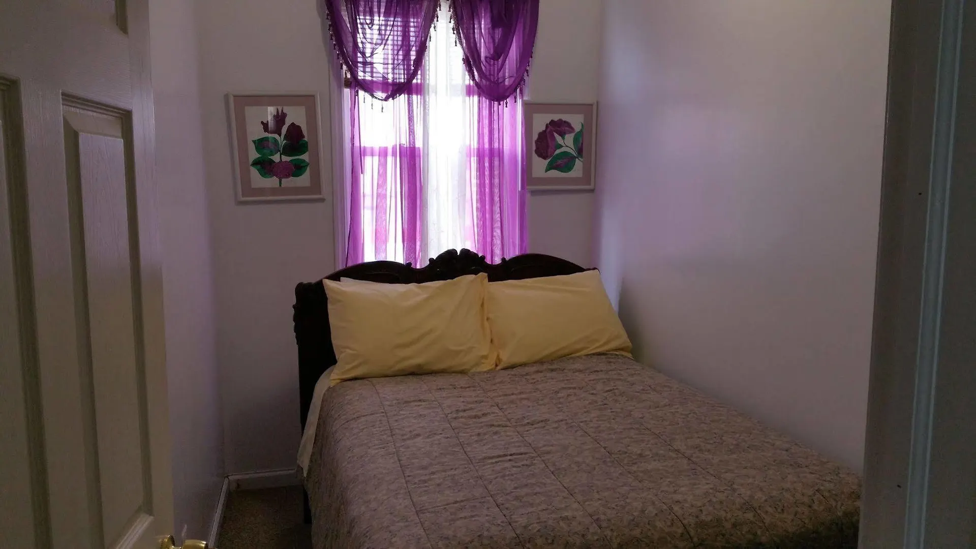 Delz Bed & Breakfast New York Hotel